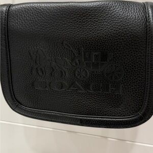 Coach Saddle Bag With Horse And Carriage Crossbody Bag Black Red